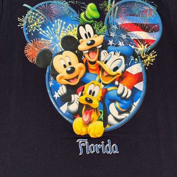 Disney World TShirt - Kids Size Small - Picture 3 of 11